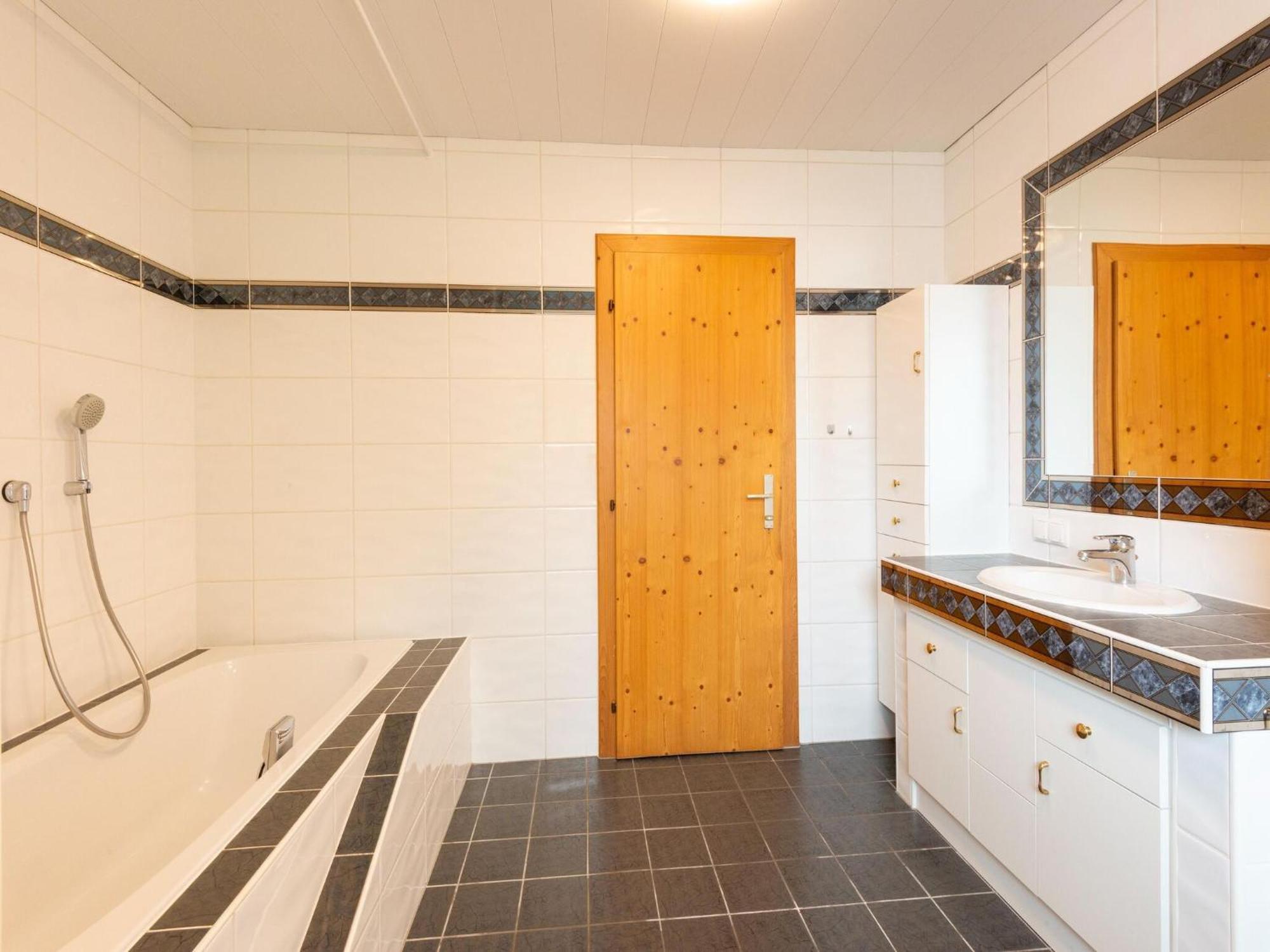 Property In Kirchbichl Luaran gambar